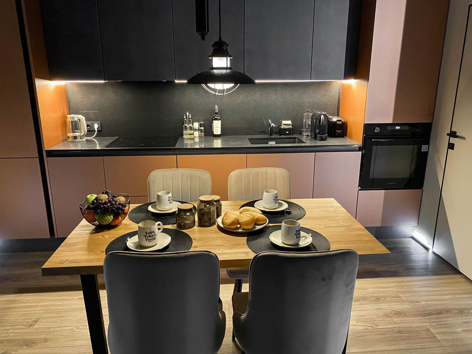 Апартамент ЛОФТ в Корстон в самом центре Серпухова 